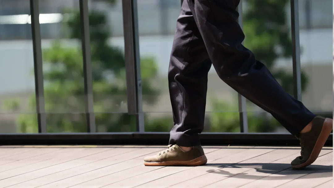 「ベアフットシューズは痛い・疲れる」は本当か？その理由と、失敗しない移行のルール